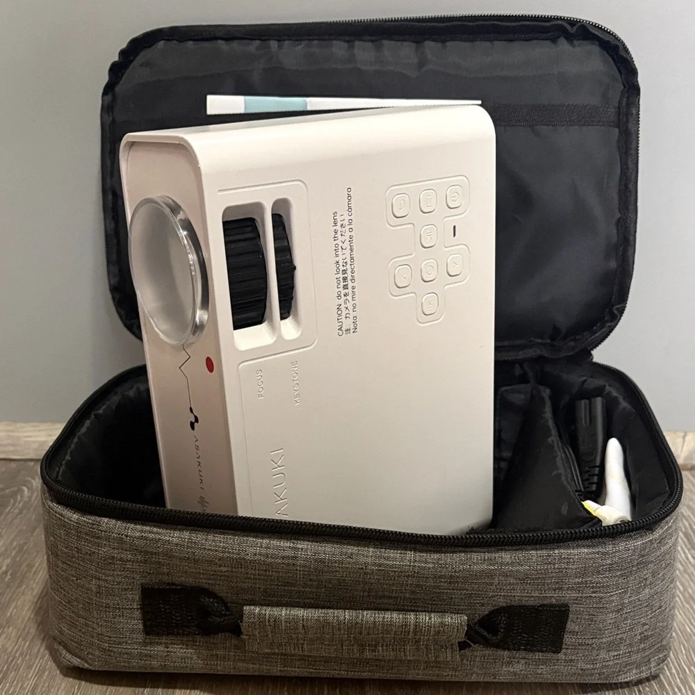 Asakuki White Projector with Case